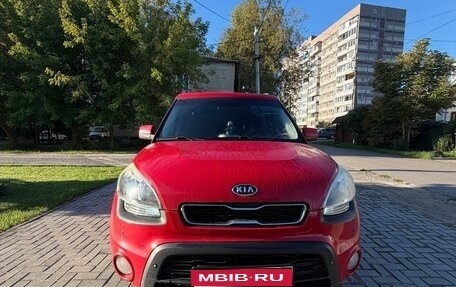 KIA Soul I рестайлинг, 2012 год, 990 000 рублей, 1 фотография