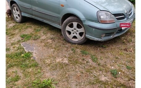 Nissan Almera Tino i, 2001 год, 250 000 рублей, 8 фотография