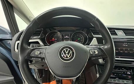 Volkswagen Touran III, 2022 год, 2 210 000 рублей, 12 фотография