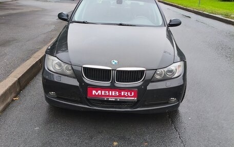 BMW 3 серия, 2006 год, 620 000 рублей, 1 фотография