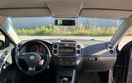 Volkswagen Tiguan I, 2009 год, 920 000 рублей, 10 фотография