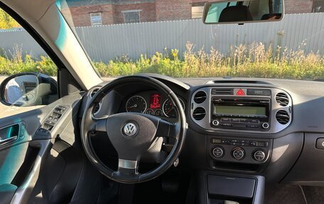 Volkswagen Tiguan I, 2009 год, 920 000 рублей, 11 фотография