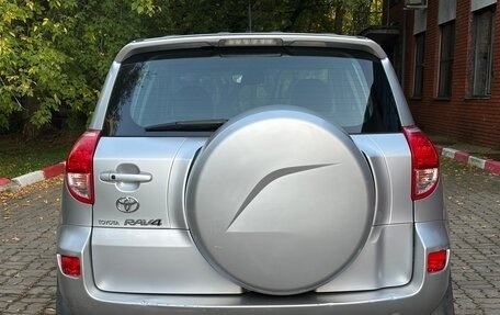 Toyota RAV4, 2006 год, 1 000 000 рублей, 3 фотография
