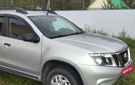 Nissan Terrano III, 2017 год, 1 200 000 рублей, 3 фотография