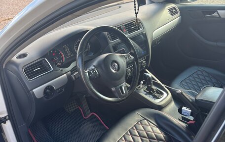 Volkswagen Jetta VI, 2013 год, 870 000 рублей, 5 фотография
