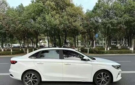 Geely Emgrand, 2022 год, 893 000 рублей, 3 фотография
