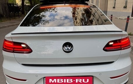 Volkswagen Passat CC, 2022 год, 4 200 000 рублей, 14 фотография