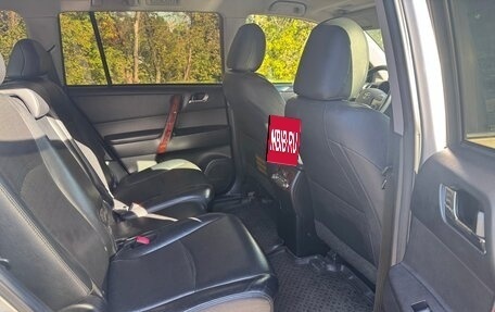 Toyota Highlander III, 2013 год, 2 490 000 рублей, 10 фотография