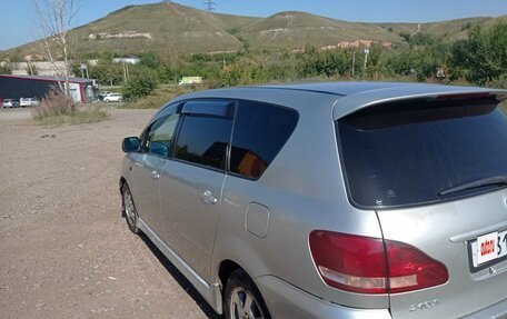 Toyota Ipsum II, 2001 год, 680 000 рублей, 7 фотография