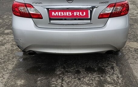 Nissan Fuga II, 2012 год, 800 000 рублей, 1 фотография