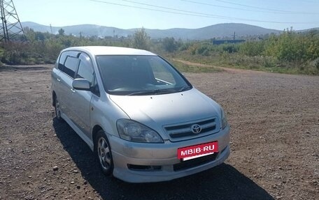 Toyota Ipsum II, 2001 год, 680 000 рублей, 3 фотография