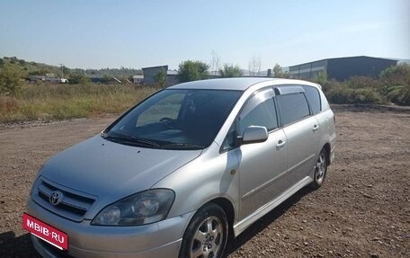 Toyota Ipsum II, 2001 год, 680 000 рублей, 6 фотография