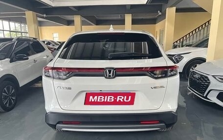 Honda Vezel, 2023 год, 1 550 000 рублей, 5 фотография