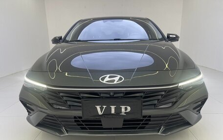 Hyundai Elantra, 2023 год, 1 600 000 рублей, 2 фотография