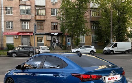 Hyundai Solaris II рестайлинг, 2019 год, 1 350 000 рублей, 4 фотография