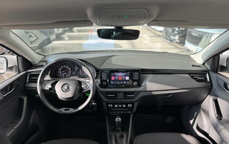Skoda Rapid II, 2022 год, 1 650 000 рублей, 12 фотография
