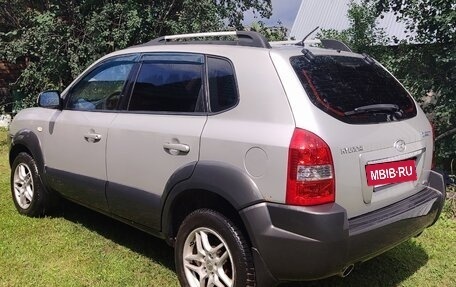 Hyundai Tucson III, 2008 год, 800 000 рублей, 2 фотография