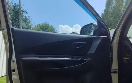Hyundai Tucson III, 2008 год, 800 000 рублей, 11 фотография