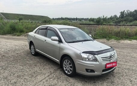 Toyota Avensis III рестайлинг, 2007 год, 700 000 рублей, 1 фотография
