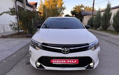 Toyota Camry, 2011 год, 1 395 000 рублей, 6 фотография