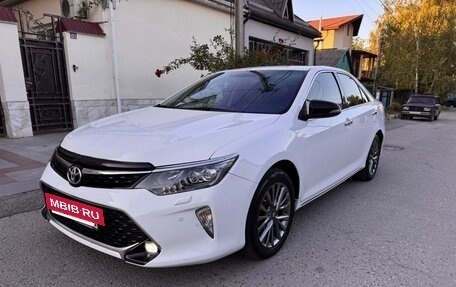 Toyota Camry, 2011 год, 1 395 000 рублей, 5 фотография