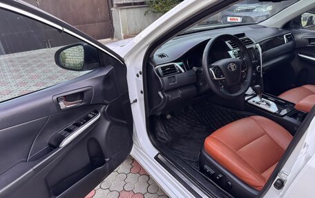 Toyota Camry, 2011 год, 1 395 000 рублей, 20 фотография