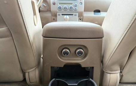 Nissan Pathfinder, 2008 год, 900 000 рублей, 11 фотография