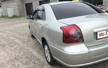 Toyota Avensis III рестайлинг, 2007 год, 700 000 рублей, 15 фотография