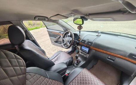 Toyota Avensis III рестайлинг, 2007 год, 700 000 рублей, 11 фотография