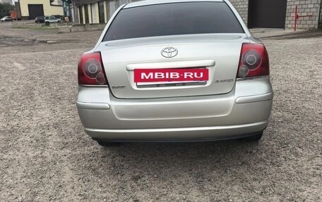 Toyota Avensis III рестайлинг, 2007 год, 700 000 рублей, 14 фотография