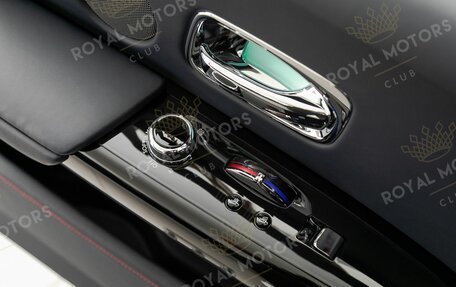 Rolls-Royce Phantom VIII, 2019 год, 38 400 000 рублей, 20 фотография