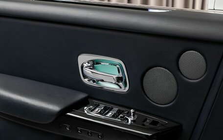 Rolls-Royce Phantom VIII, 2019 год, 38 400 000 рублей, 14 фотография