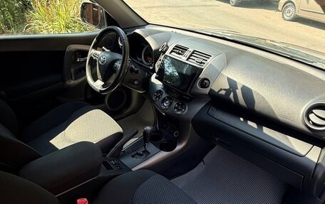 Toyota RAV4, 2011 год, 1 333 000 рублей, 13 фотография