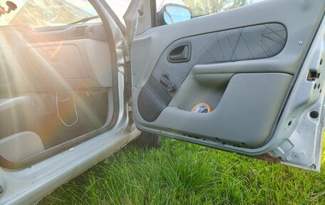 Renault Symbol I, 2002 год, 175 000 рублей, 6 фотография