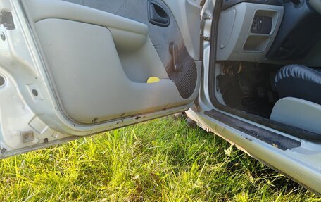 Renault Symbol I, 2002 год, 175 000 рублей, 7 фотография