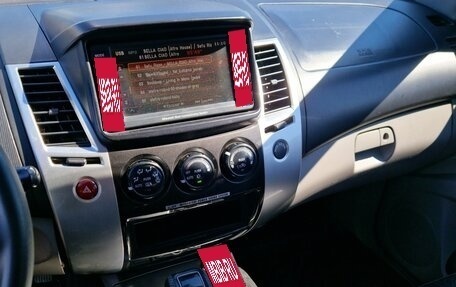 Mitsubishi Pajero Sport II рестайлинг, 2011 год, 1 980 000 рублей, 7 фотография