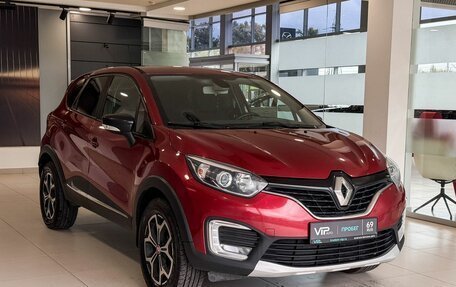 Renault Kaptur I рестайлинг, 2018 год, 1 225 000 рублей, 3 фотография