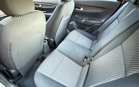 Hyundai Solaris II рестайлинг, 2019 год, 395 000 рублей, 9 фотография