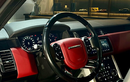 Land Rover Range Rover IV рестайлинг, 2019 год, 6 500 000 рублей, 10 фотография