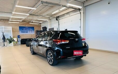Toyota Auris II, 2015 год, 1 379 000 рублей, 4 фотография