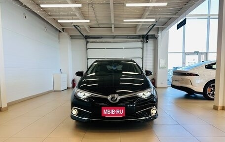 Toyota Auris II, 2015 год, 1 379 000 рублей, 9 фотография