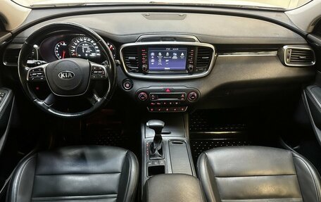 KIA Sorento III Prime рестайлинг, 2018 год, 2 380 000 рублей, 5 фотография