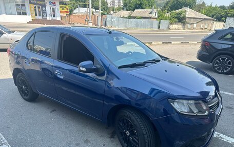 Renault Logan II, 2015 год, 500 000 рублей, 1 фотография