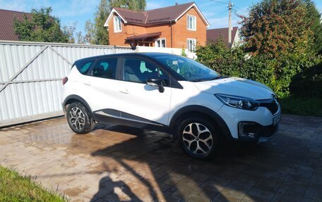 Renault Kaptur I рестайлинг, 2017 год, 1 300 000 рублей, 3 фотография