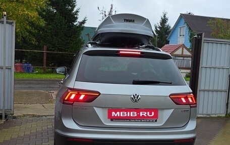 Volkswagen Tiguan II, 2018 год, 3 750 000 рублей, 4 фотография