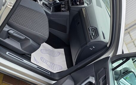 Volkswagen Tiguan II, 2018 год, 3 750 000 рублей, 21 фотография