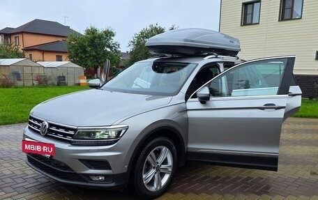 Volkswagen Tiguan II, 2018 год, 3 750 000 рублей, 19 фотография