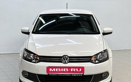 Volkswagen Polo VI (EU Market), 2013 год, 690 000 рублей, 2 фотография