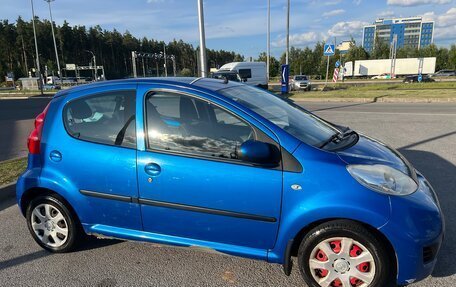 Peugeot 107 I рестайлинг, 2010 год, 285 000 рублей, 3 фотография
