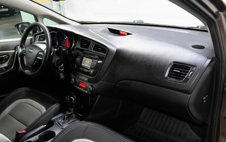 KIA cee'd III, 2013 год, 1 030 000 рублей, 15 фотография